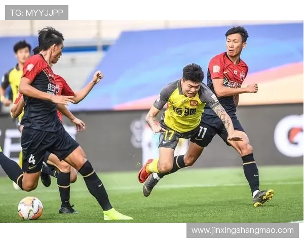 广州滑板队区域防守新策略探索与实践分析