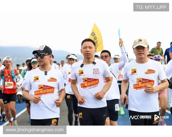 城市马拉松赛事回顾：北京攀岩队在比赛中的精彩表现与状态分析