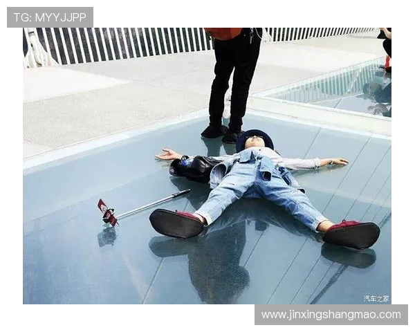 对话陈芳：探索滑板世界中的梦想与挑战之旅