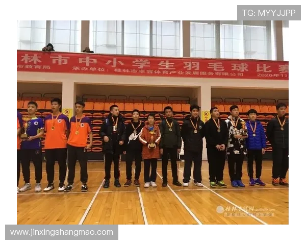 成都羽毛球队在全国锦标赛积分榜上以76分稳居第一名表现出色